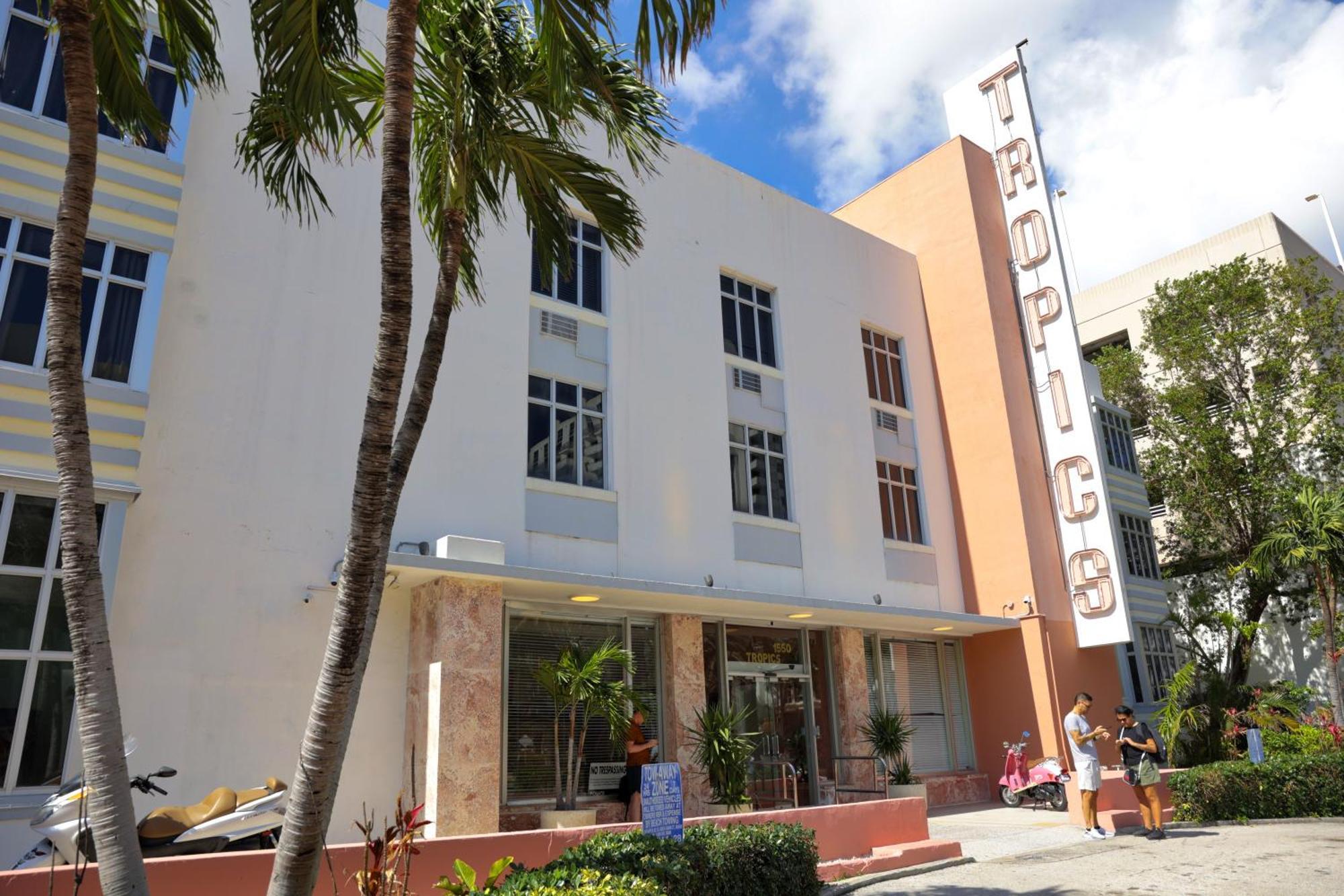 Tropics Hotel Маями Бийч Екстериор снимка
