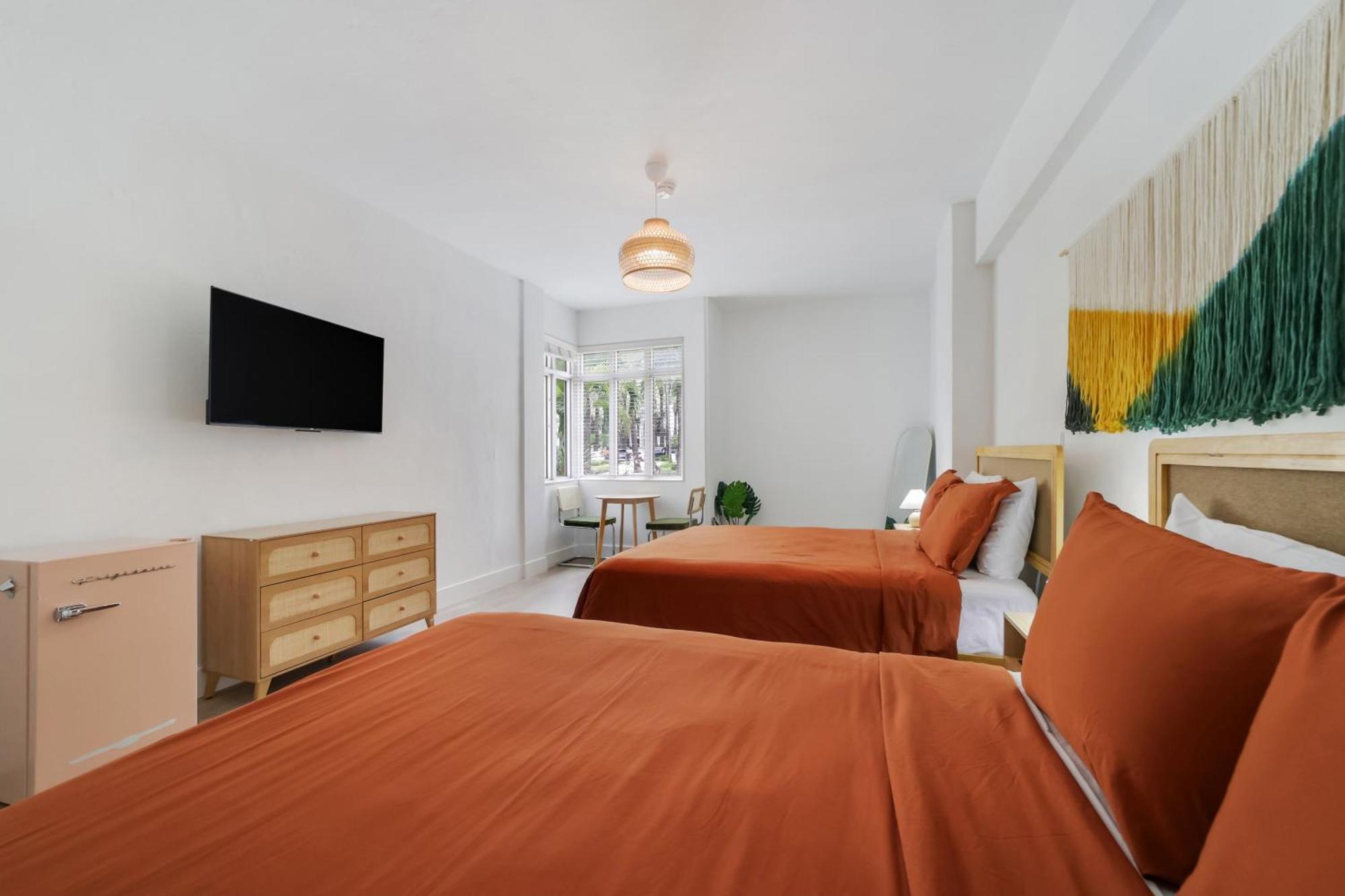 Tropics Hotel Маями Бийч Екстериор снимка
